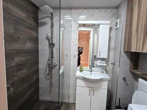 Izdavanje, dvosoban stan, 50m², Bulevar Oslobodjenja, Novi Sad Sve Podlokacije - image 14