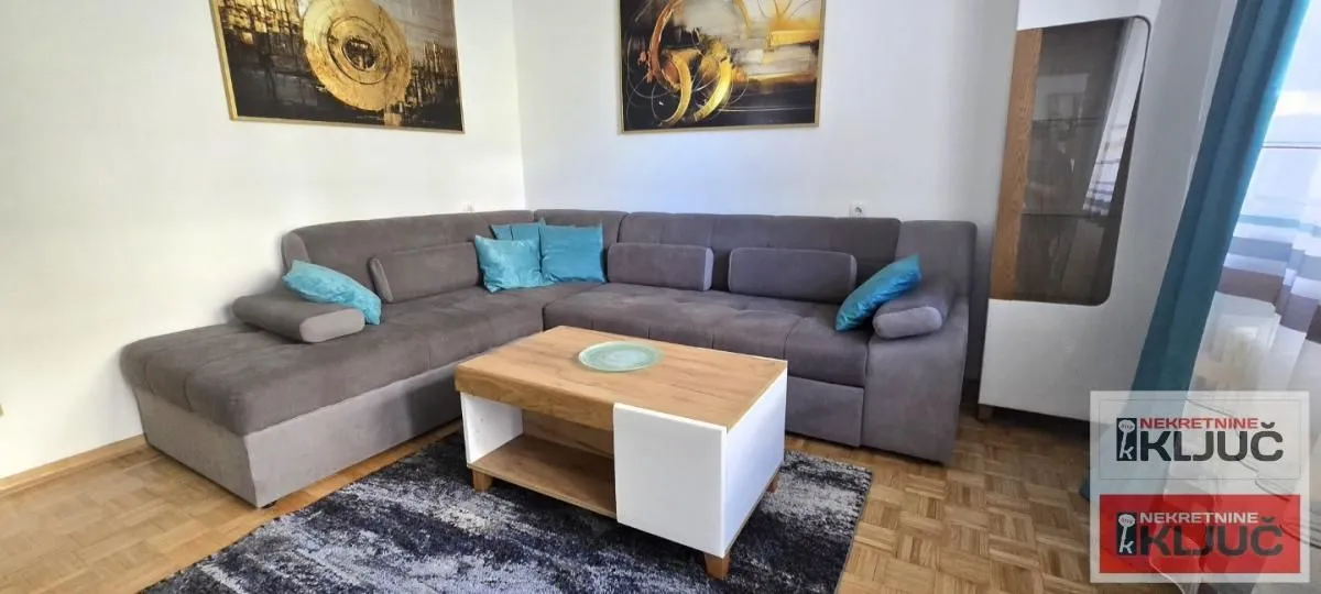 Izdavanje, dvosoban stan, 54m², Rotkvarija, Novi Sad Sve Podlokacije