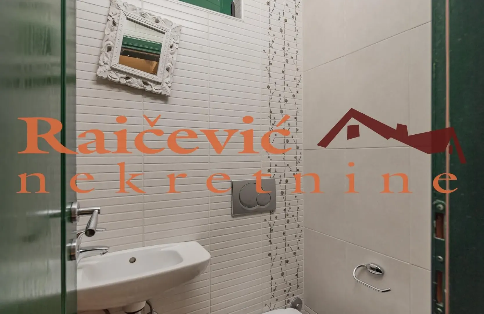 Rent, office space, 152m², Voždovac Sve Podlokacije, Beograd