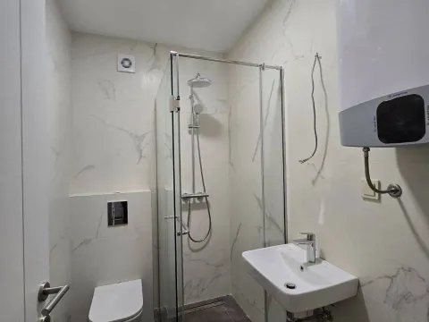 Prodaja, garsonjera, 29m², Bečići, Budva - image 6