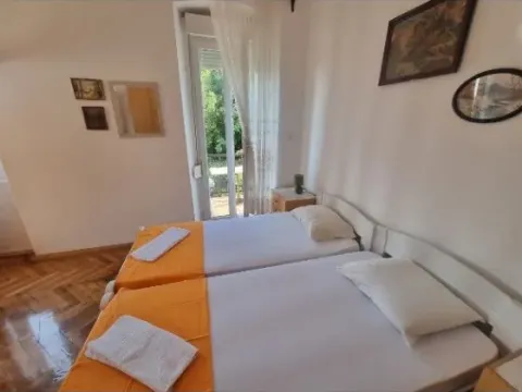 Rent, studio apartment, 25m², Savina, Herceg Novi - image 8