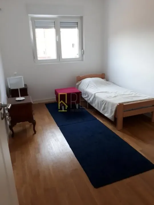 Rent, one bedroom apartment, 41m², Podgorica, Crna Gora