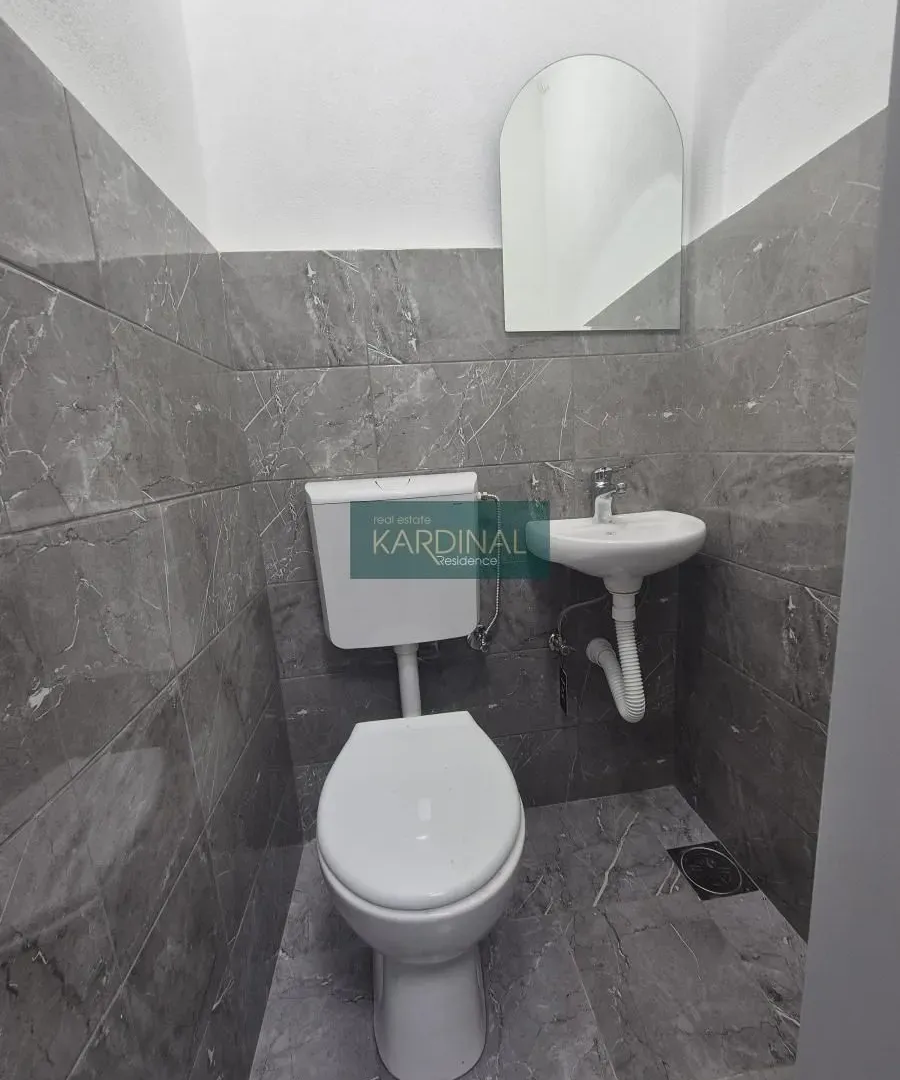 Sale, office space, 154m², Centar, Jagodina