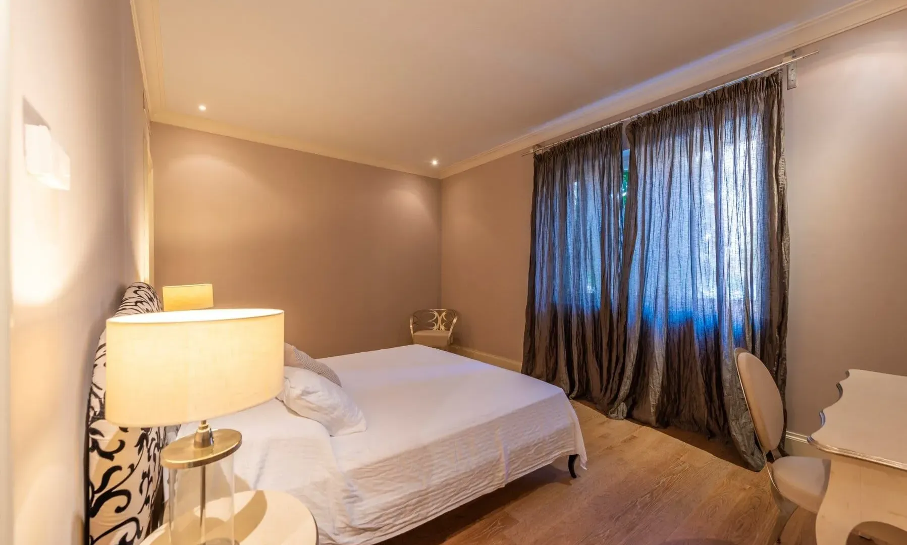 Rent, one bedroom apartment, 119m², Porto Montenegro, Tivat