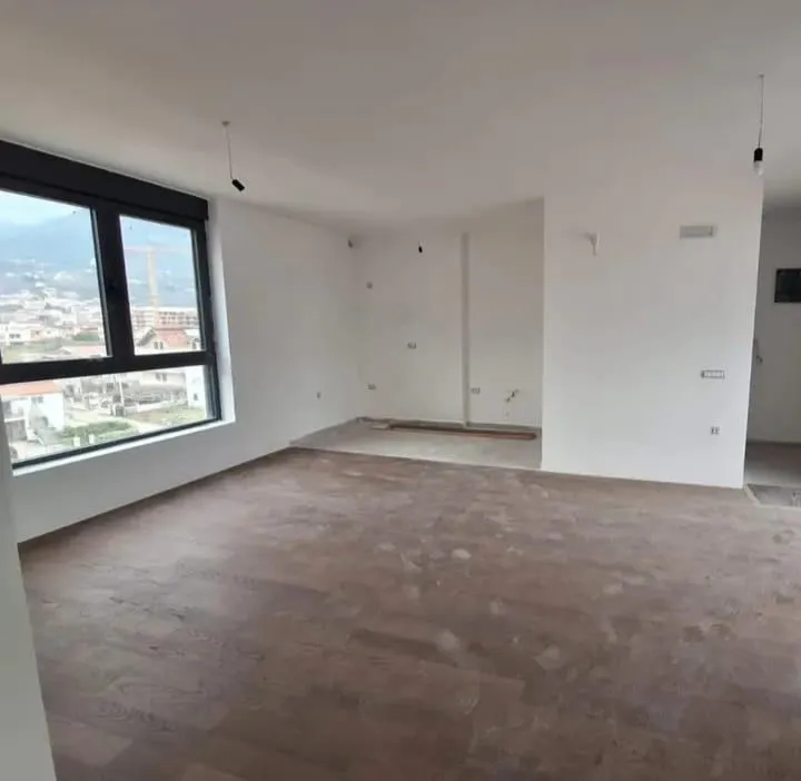 Sale, two bedroom apartment, 60m², Bar, Crna Gora