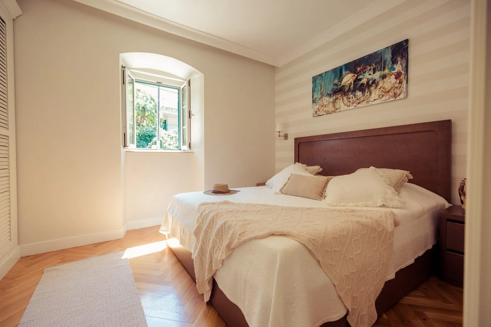 Rent, house, 350m², Kostanjica, Kotor