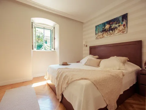 Rent, house, 350m², Kostanjica, Kotor - image 7