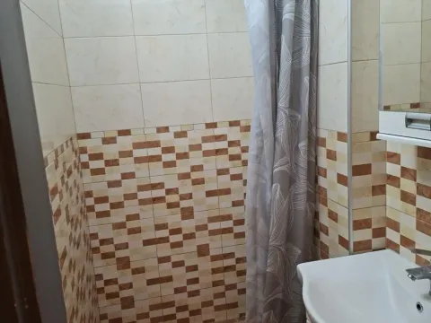 Izdavanje, trosoban stan, 72m², Slavija, Vračar Sve Podlokacije - image 10