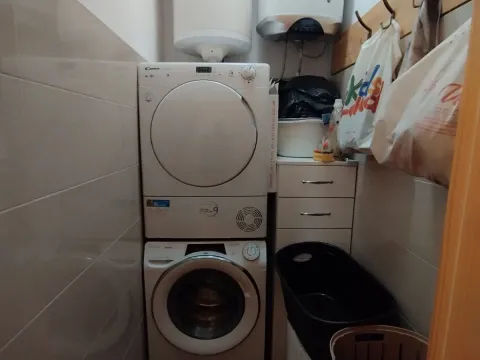 Izdavanje, stan, 100m², Blok 6, Podgorica - image 9