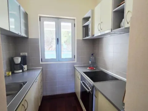 Sale, two bedroom apartment, 120m², Petrovac, Budva - image 7