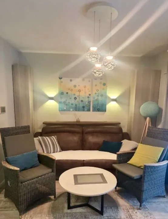 Rent, two bedroom apartment, 70m², Tivat, Crna Gora