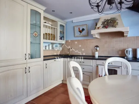 Prodaja, trosoban stan, 79m², Orahovac, Kotor - image 13