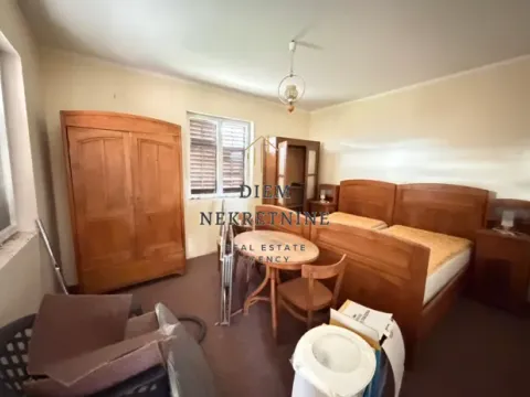 Sale, house, 66m², Barutana, Podgorica - image 7