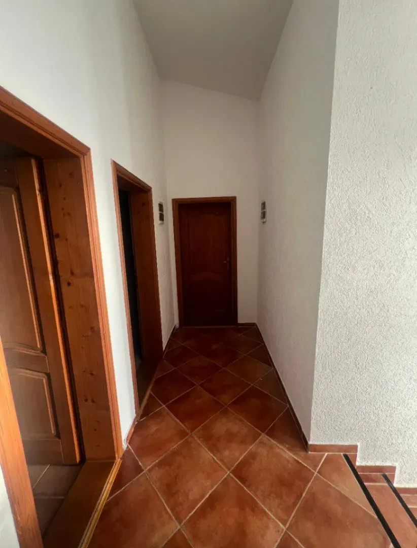 Sale, house, 220m², Sutomore, Bar
