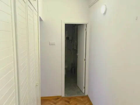 Rent, two bedroom apartment, 38m², Stari Grad, Beograd - image 10