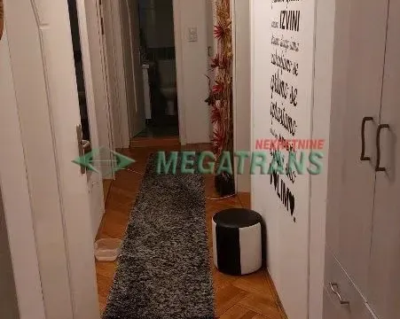 Izdavanje, trosoban stan, 75m², Centar, Novi Sad - image 12