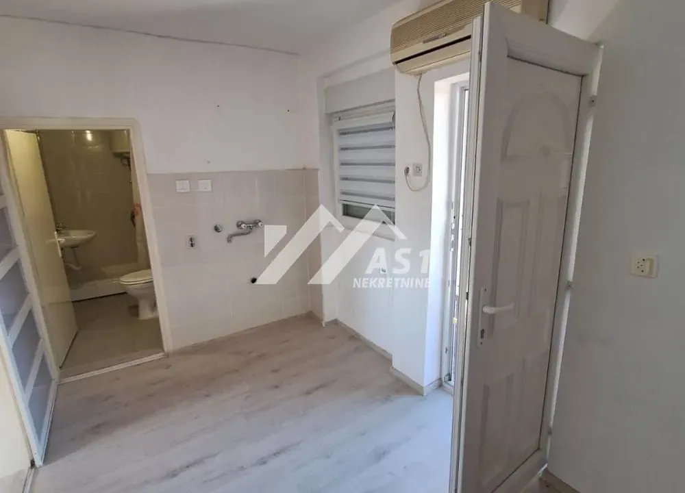 Sale, one bedroom apartment, 29m², Podbara, Novi Sad Sve Podlokacije