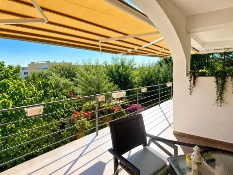 Prodaja, dvosoban stan, 99m², Petrovac, Budva - image 9