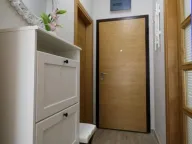 Rent, one bedroom apartment, 38m², Kalimanj, Tivat - image 4