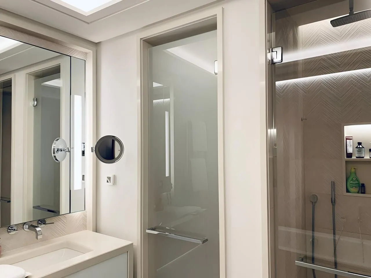 Prodaja, dvosoban stan, 185m², Tivat, Crna Gora