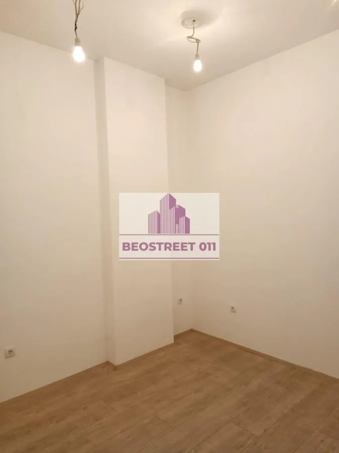 Prodaja, četvorosoban stan, 115m², Čubura, Beograd
