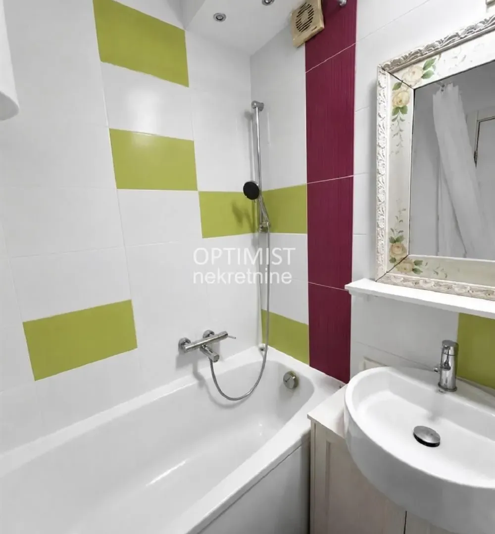 Prodaja, dvosoban stan, 55m², Stari Grad, Beograd