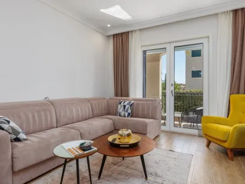 Prodaja, garsonjera, 50m², Luštica, Tivat - image 1