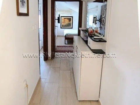 Prodaja, dvosoban stan, 78m², Centar, Tivat - image 2