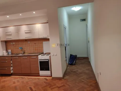 Izdavanje, jednosoban stan, 40m², Kalenić Pijaca, Vračar Sve Podlokacije - image 4