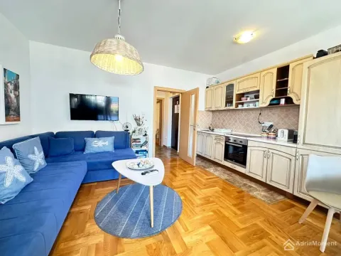 Sale, one bedroom apartment, 54m², Dobrota, Kotor - image 3