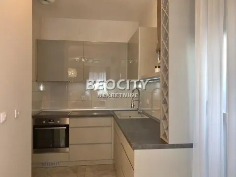 Izdavanje, trosoban stan, 75m², Crveni Krst, Beograd - image 10