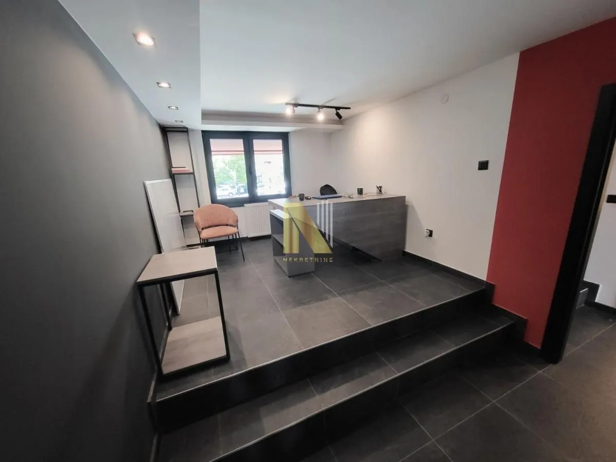 Prodaja, dvosoban stan, 74m², Sajmište, Novi Sad