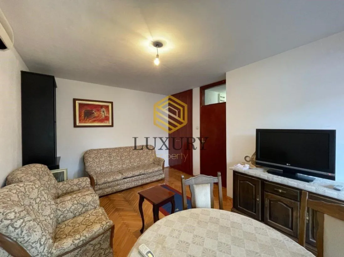 Rent, one bedroom apartment, 42m², Stari Aerodrom, Podgorica