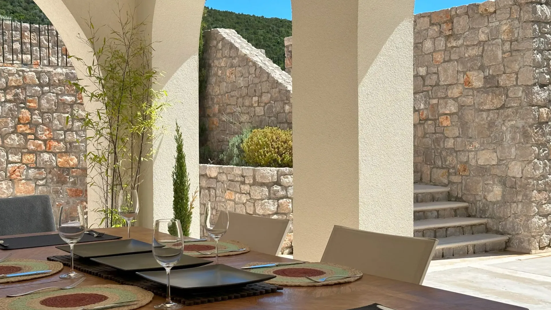 Sale, house, 872m², Kotor, Crna Gora