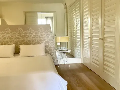 Rent, one bedroom apartment, 110m², Porto Montenegro, Tivat - image 8
