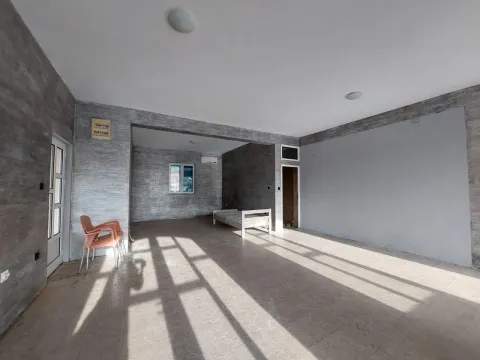 Rent, office space, 50m², Radanovići, Kotor - image 2