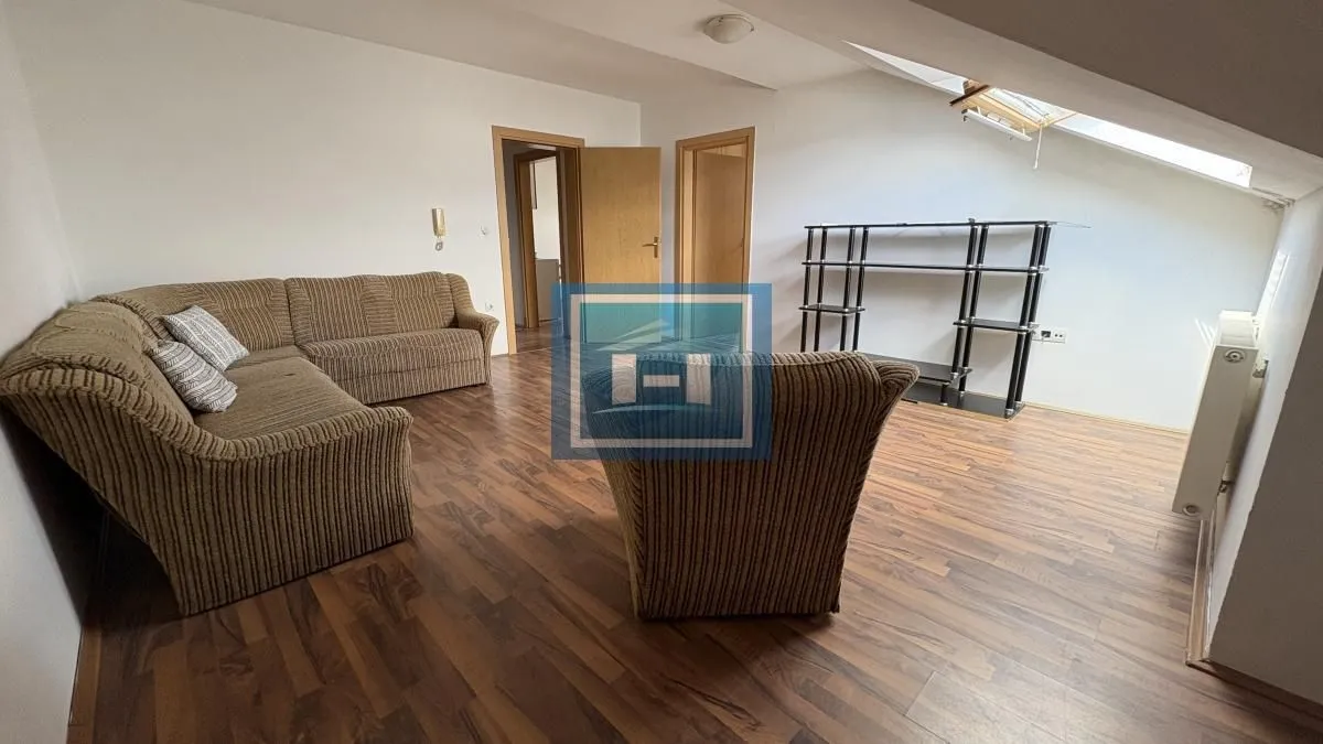 Prodaja, dvosoban stan, 69m², Levač, Jagodina