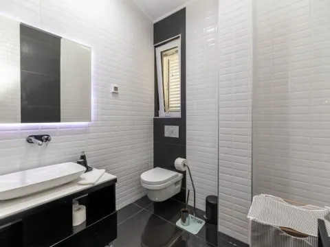 Prodaja, kuća, 300m², Sveti Stasije, Kotor - image 12