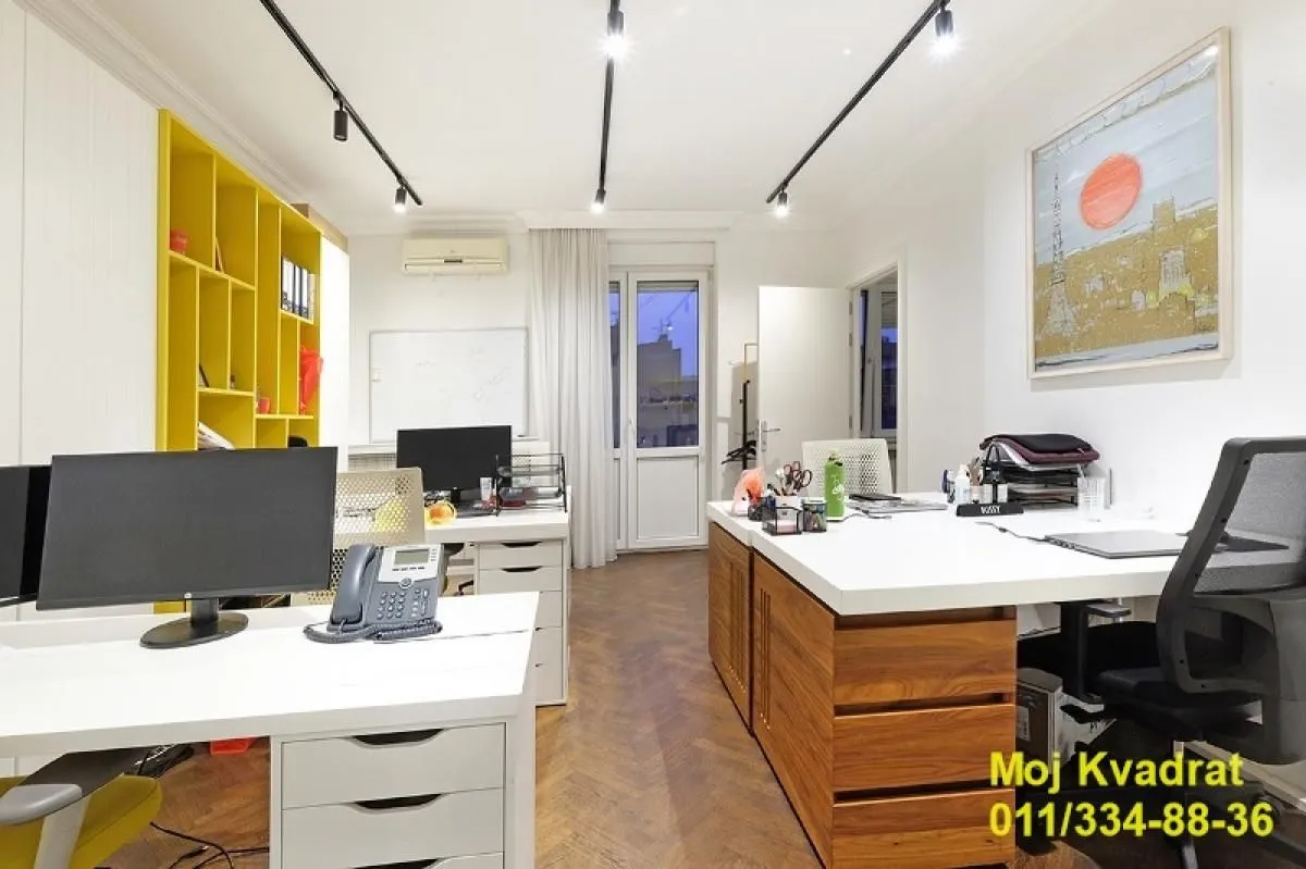Rent, office space, 240m², Stari Grad, Beograd
