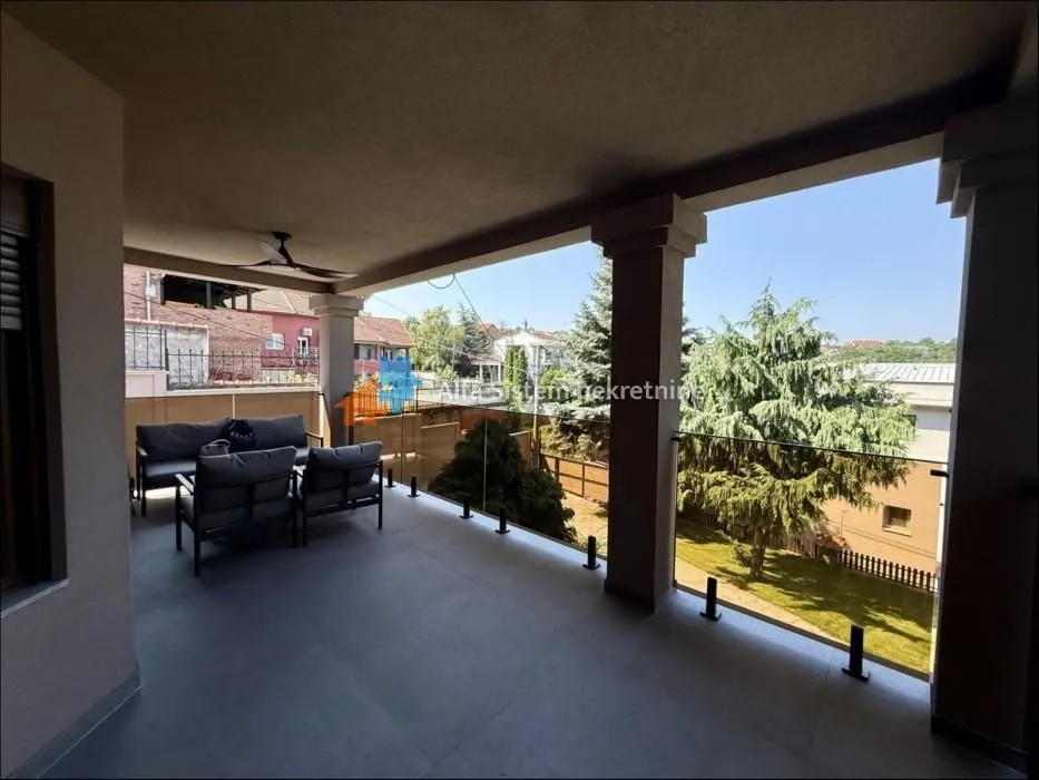 Rent, house, 250m², Višnjička Banja, Palilula Sve Podlokacije