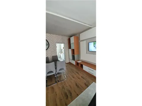 Prodaja, kuća, 250m², Niš, Srbija - image 17