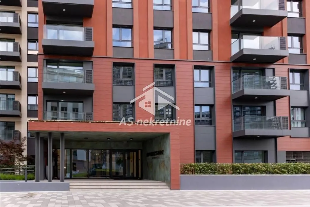 Izdavanje, trosoban stan, 78m², Savski Venac, Beograd