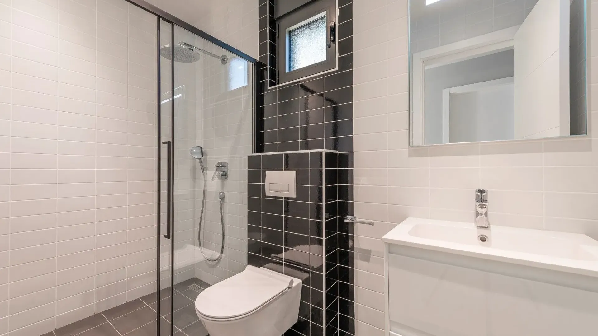 Prodaja, kuća, 558m², Tivat, Crna Gora
