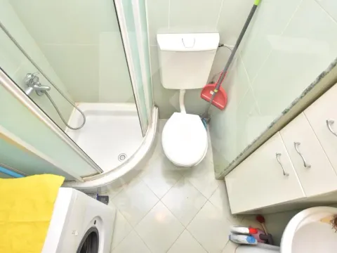 Izdavanje, jednosoban stan, 38m², 1 maj, Podgorica - image 9