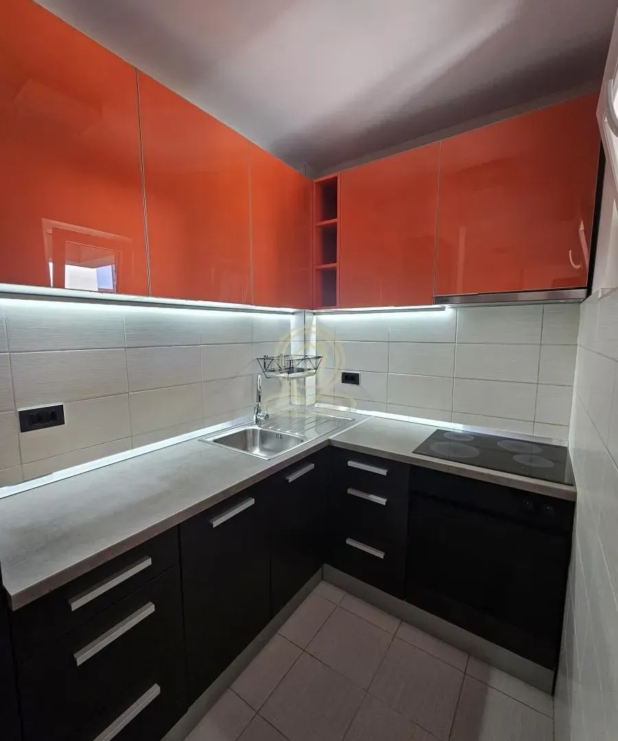 Rent, two bedroom apartment, 76m², Centar, Kragujevac