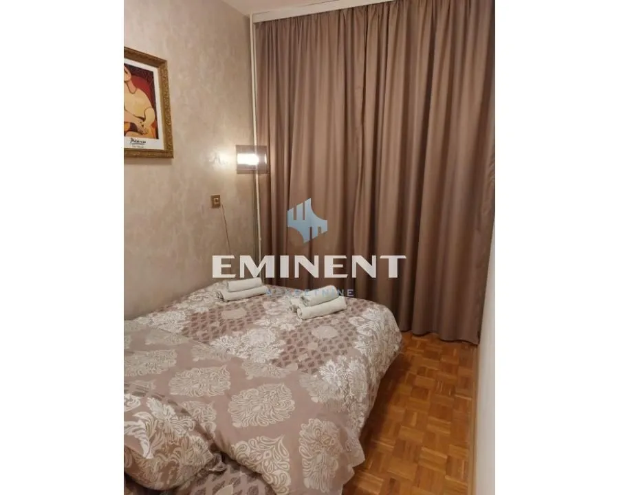 Izdavanje, dvosoban stan, 45m², Lion, Zvezdara Sve Podlokacije