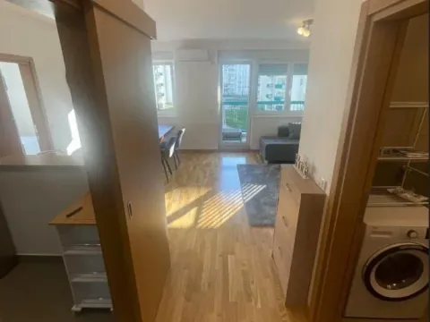 Rent, one bedroom apartment, 45m², Novo naselje, Novi Sad - image 11