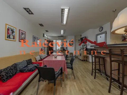 Prodaja, stan, 93m², Centar, Kruševac - image 3