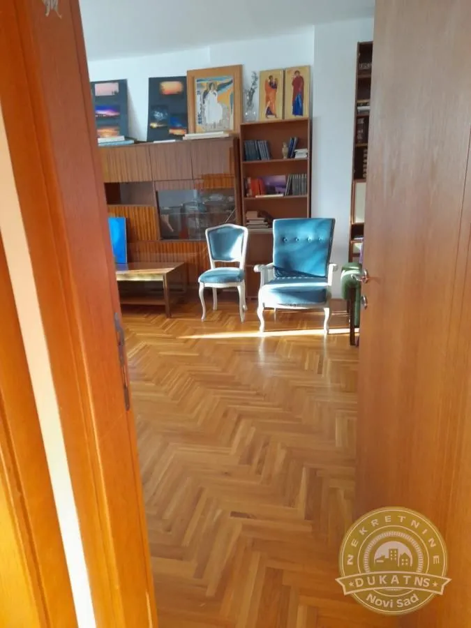 Prodaja, četvorosoban stan, 106m², Telep, Novi Sad Sve Podlokacije