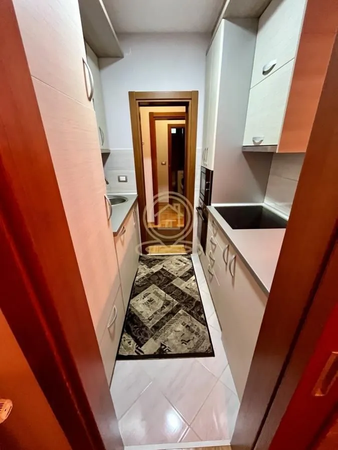 Prodaja, dvosoban stan, 62m², Centar, Vrnjačka Banja